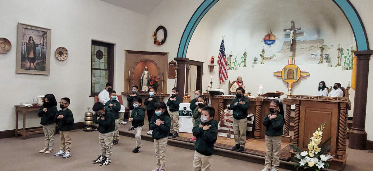 Zuni St Anthony - Kindergarten at Mass